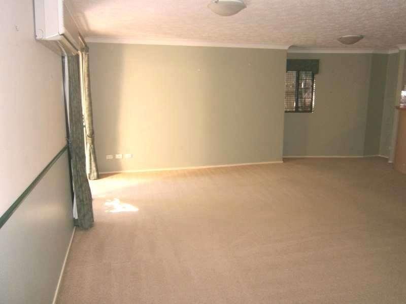 9/13 Vectis Street, Norman Park QLD 4170