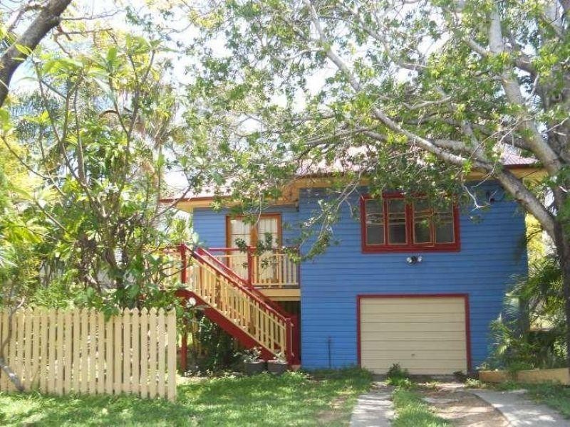 63 Ashton Street, Camp Hill QLD 4152
