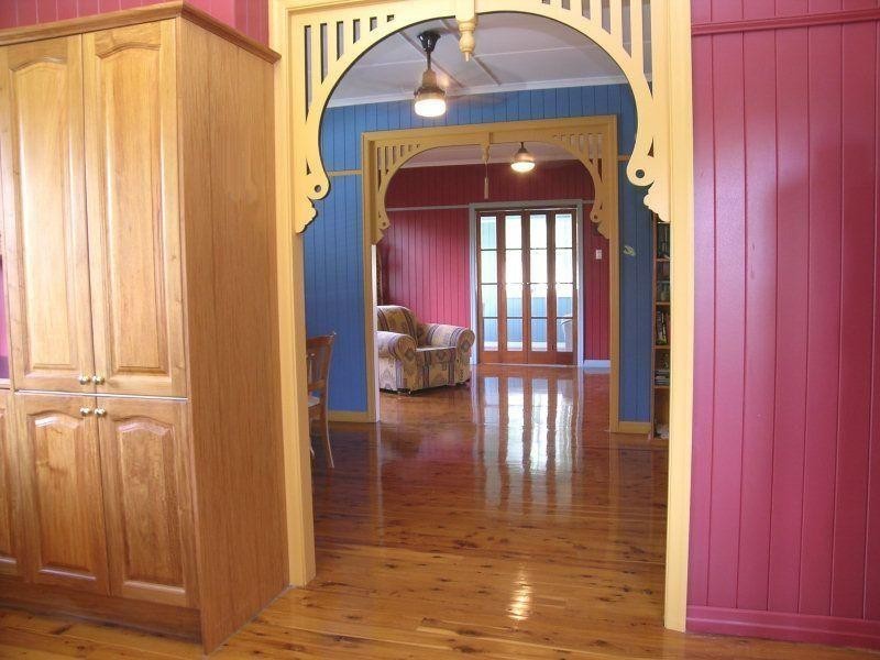 63 Ashton Street, Camp Hill QLD 4152