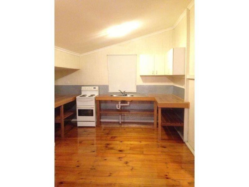 60 Henry Street, Greenslopes QLD 4120