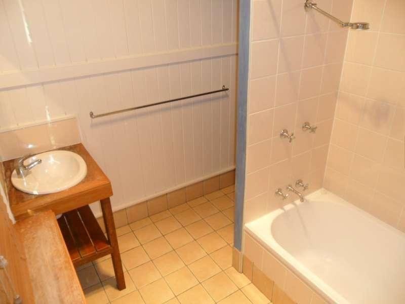 60 Henry Street, Greenslopes QLD 4120