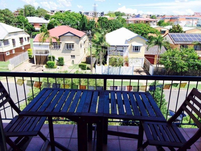 7/12 Birdwood Street, Coorparoo QLD 4151