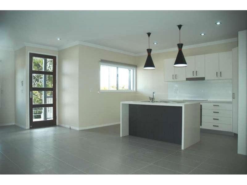 1/53 Raby Road, Coorparoo QLD 4151