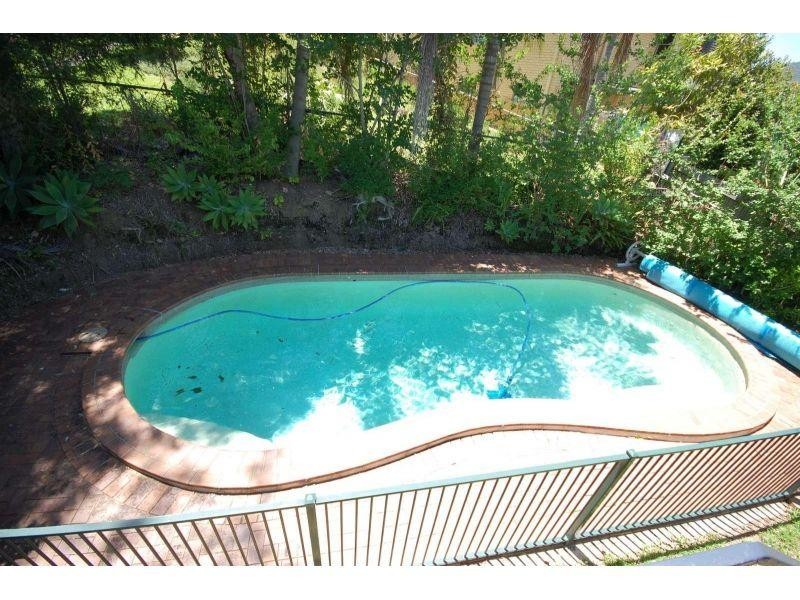 12 Pangela Street, The Gap QLD 4061