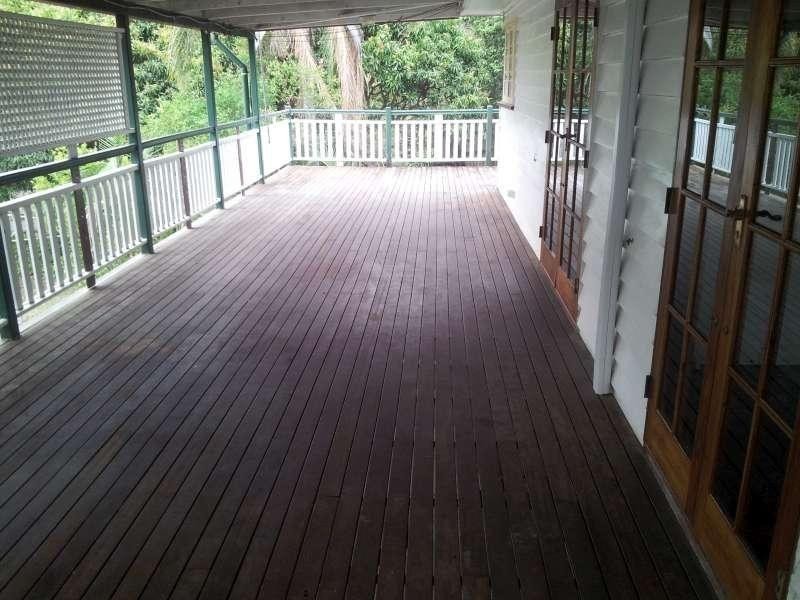 52 Greens Road, Coorparoo QLD 4151