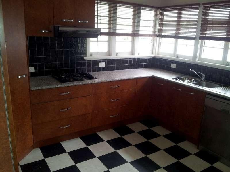 52 Greens Road, Coorparoo QLD 4151