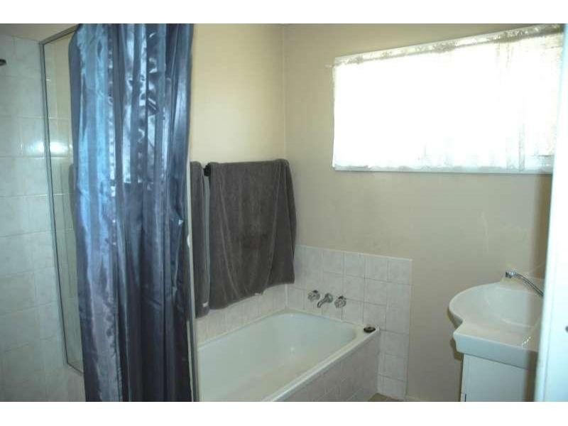 35 Karri Avenue, Logan Central QLD 4114