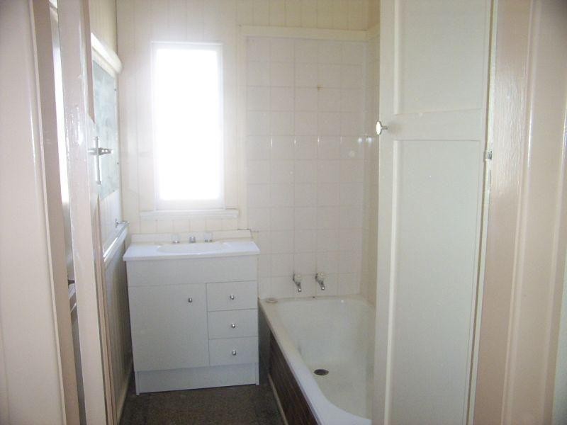 1 Hartley Street, Camp Hill QLD 4152