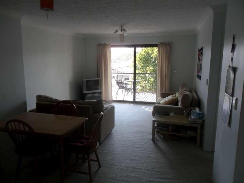 2/45 Harold Street, Holland Park QLD 4121