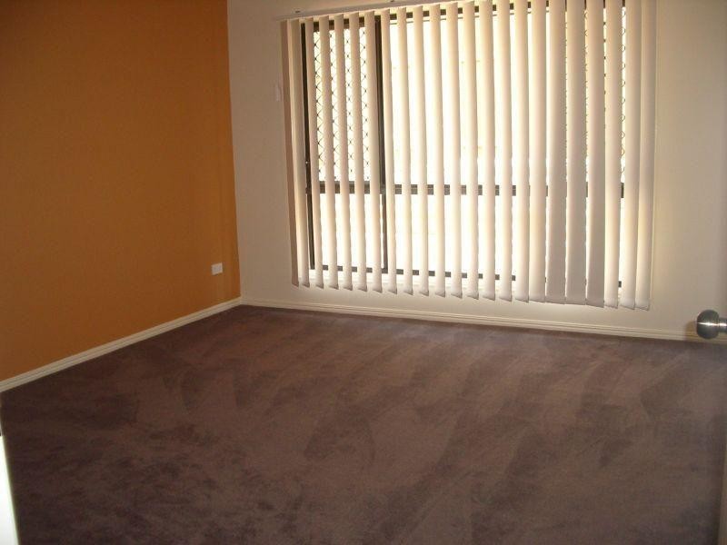 25 Grange Street, Calamvale QLD 4116