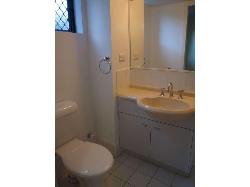 18/139 Lytton Road, East Brisbane QLD 4169