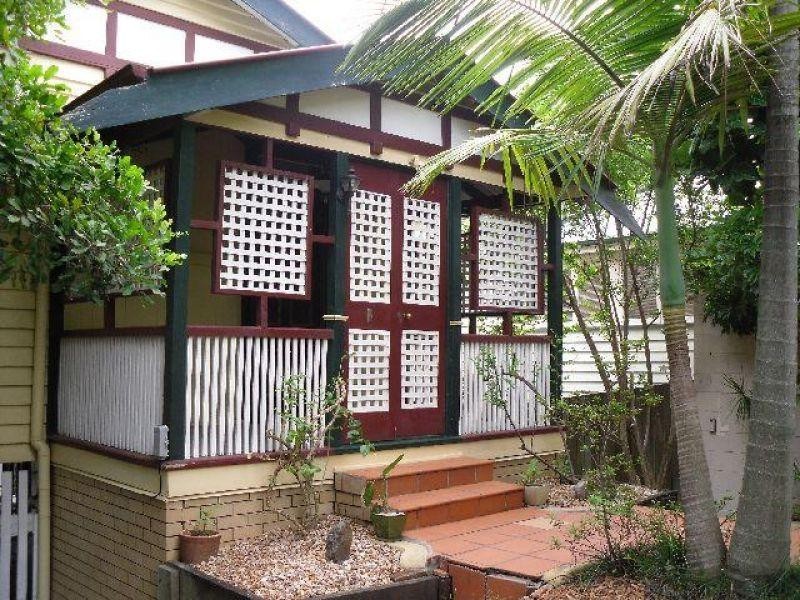 71 Pembroke Road, Coorparoo QLD 4151