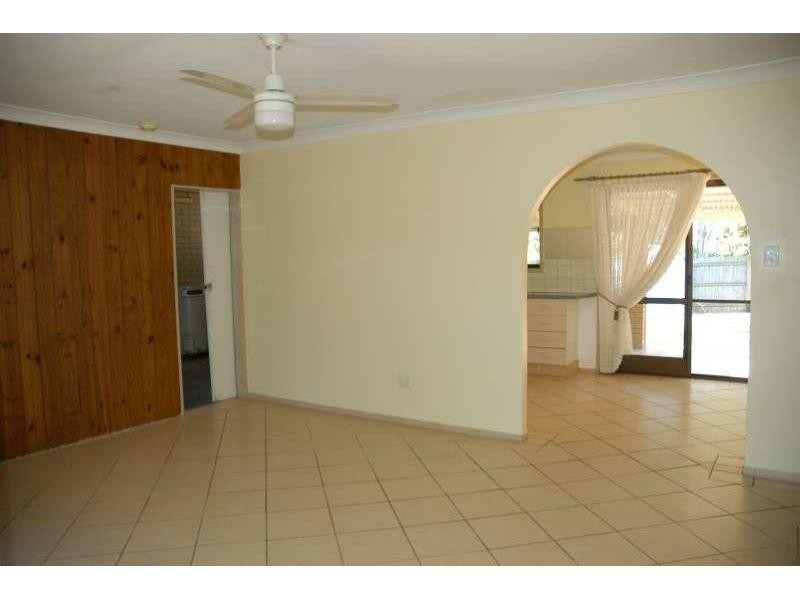 4 Dome Street, Eight Mile Plains QLD 4113