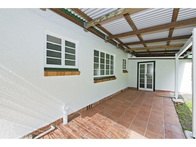 39 Chermside Street, Highgate Hill QLD 4101