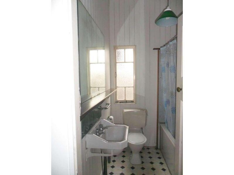 1/15 Wilkins Street, Annerley QLD 4103