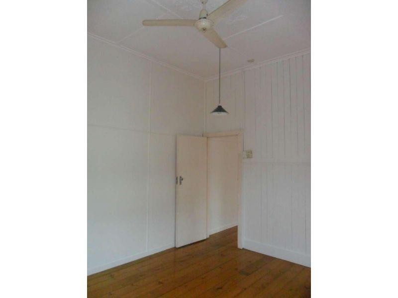 1/15 Wilkins Street, Annerley QLD 4103