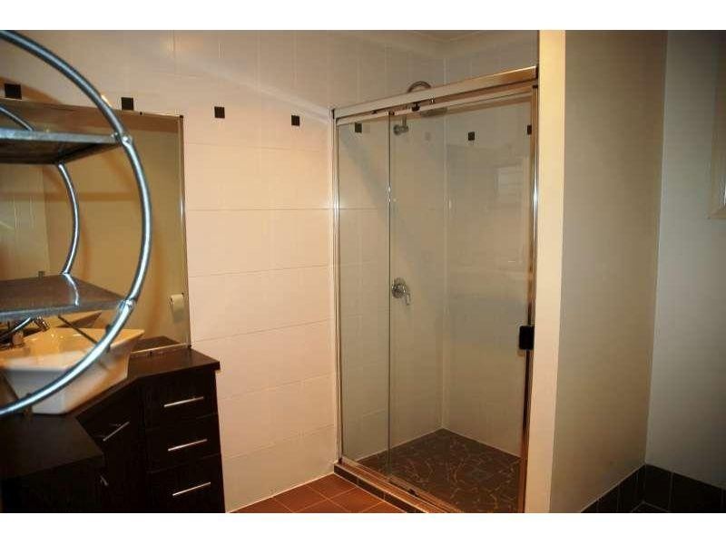 97 Rawlins Street, Kangaroo Point QLD 4169