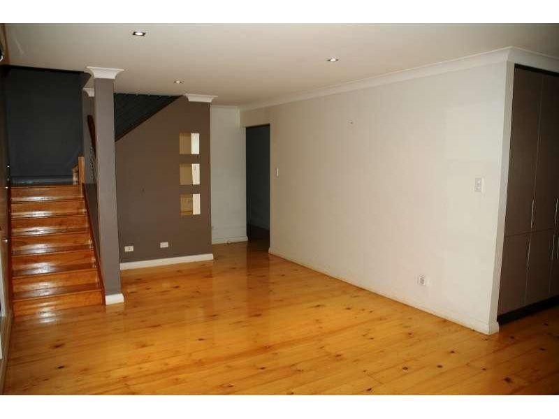 97 Rawlins Street, Kangaroo Point QLD 4169