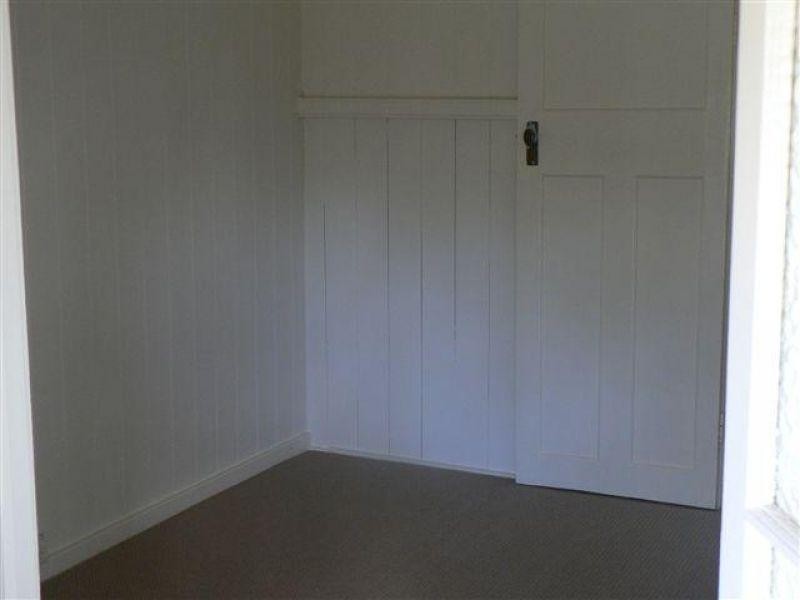 1 Boston Road, Belmont QLD 4153