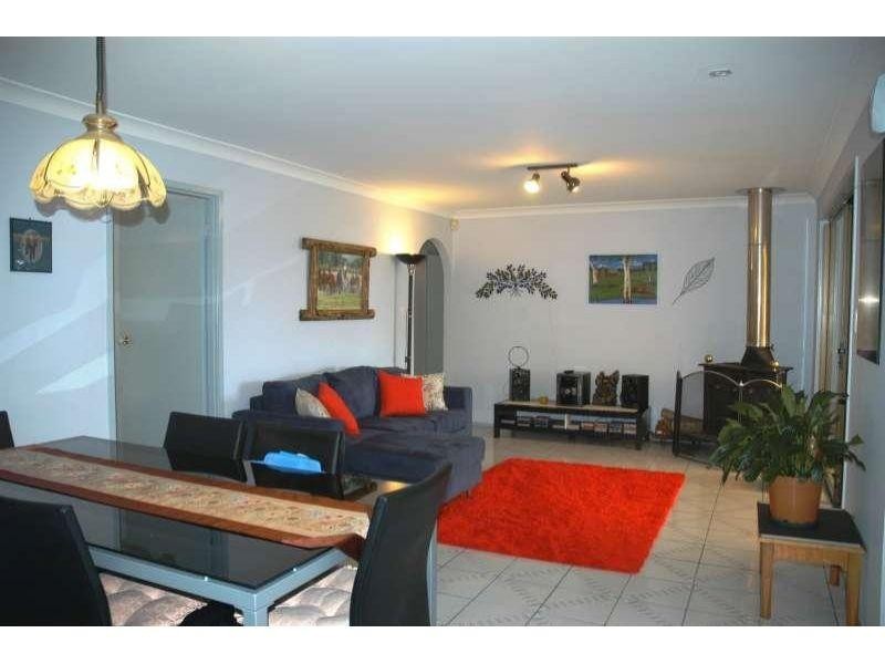 7 Paisley Court, Mount Warren Park QLD 4207