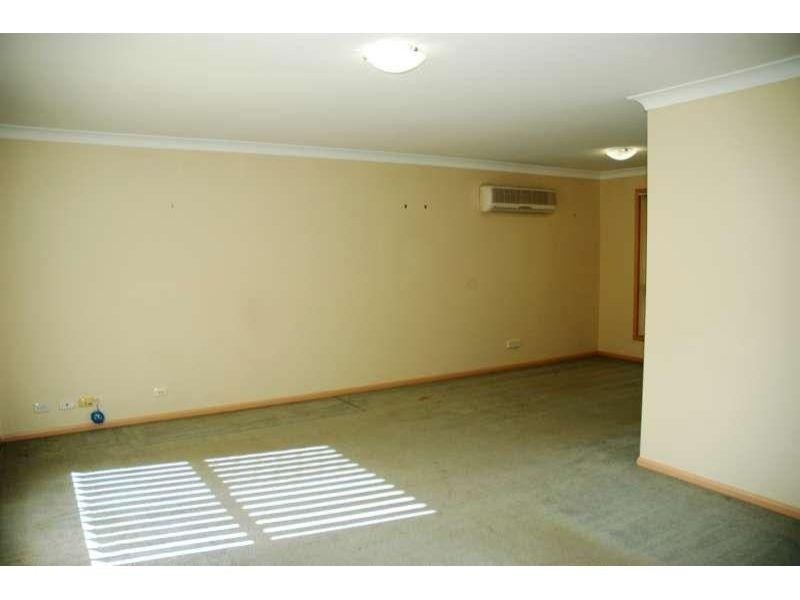 17 Glenlee Place, Parkinson QLD 4115