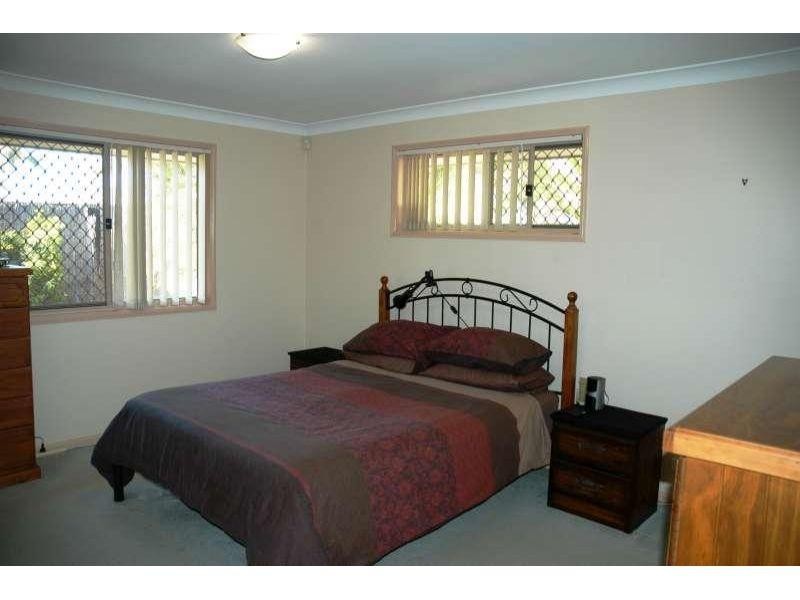 17 Glenlee Place, Parkinson QLD 4115