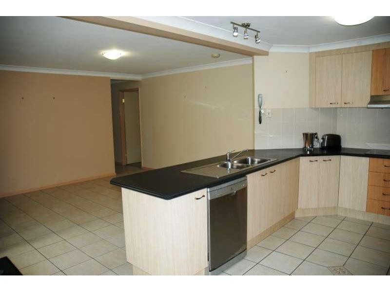 17 Glenlee Place, Parkinson QLD 4115