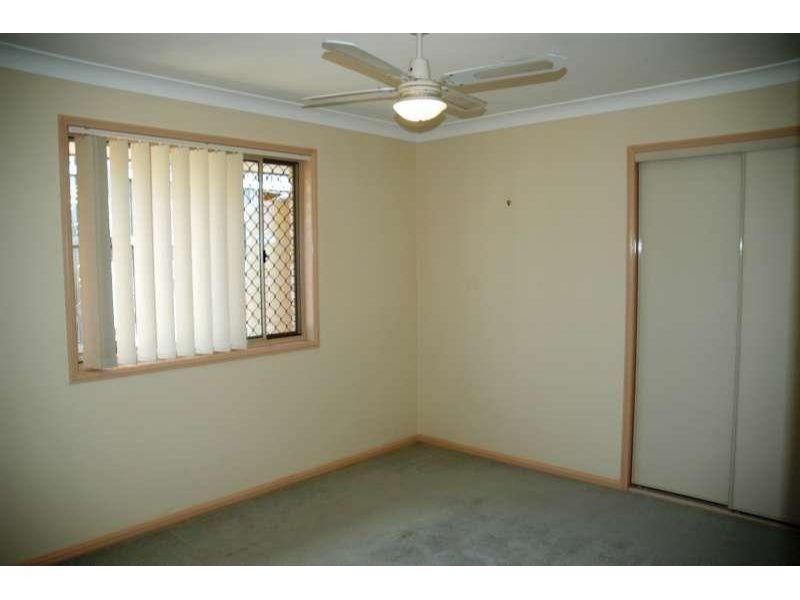 17 Glenlee Place, Parkinson QLD 4115
