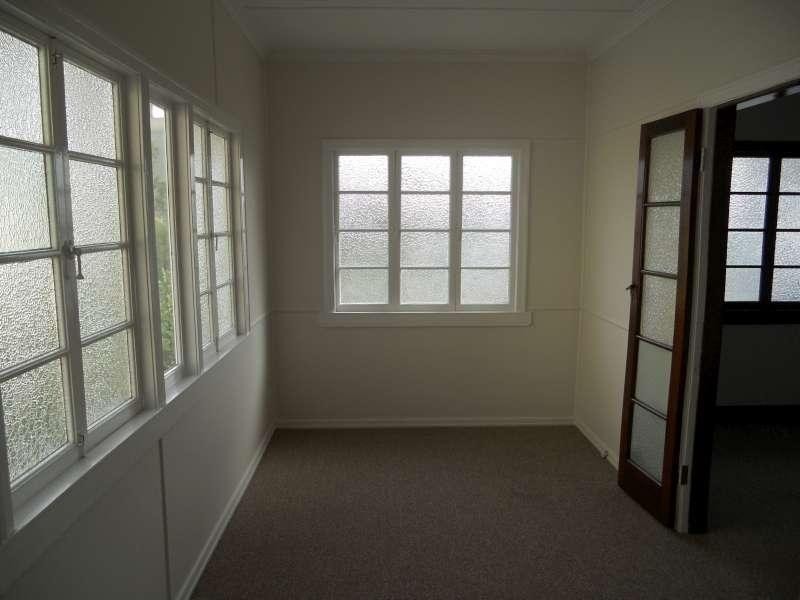 32 Drummond Street, Greenslopes QLD 4120