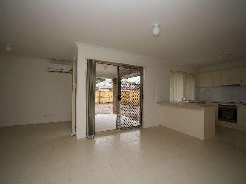 6 Davison Court, Marsden QLD 4132