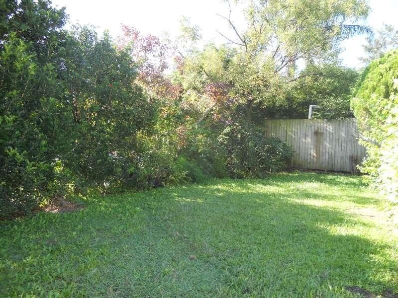 120 Marshall Road, Holland Park West QLD 4121