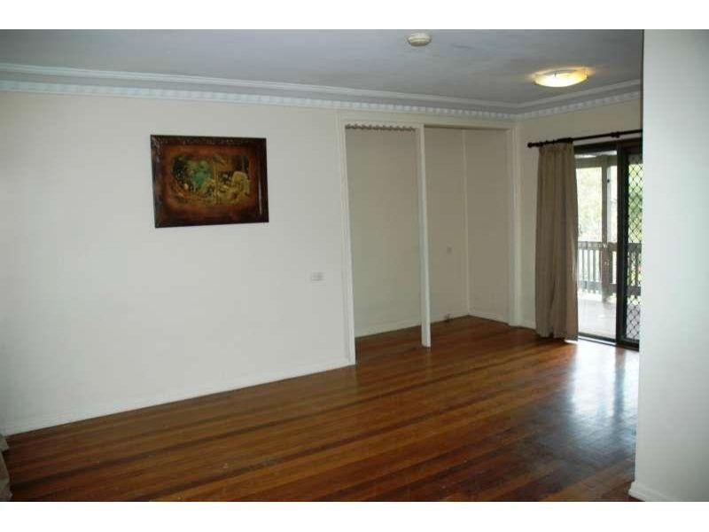 141 Stanley Road, Camp Hill QLD 4152