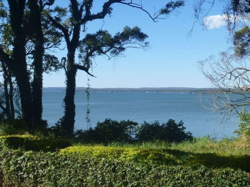 1 Boundary Street, Redland Bay QLD 4165