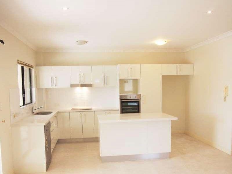 11/110 Pashen Street, Morningside QLD 4170