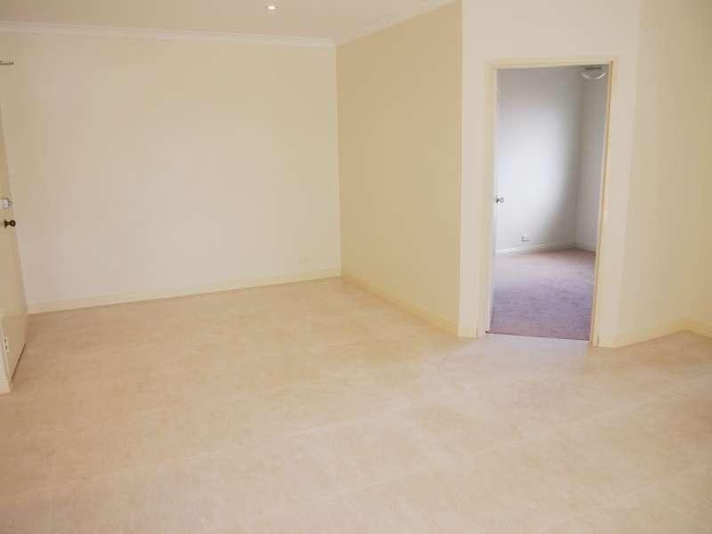 11/110 Pashen Street, Morningside QLD 4170