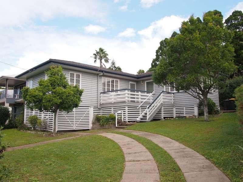 36 Orwell Street, Camp Hill QLD 4152