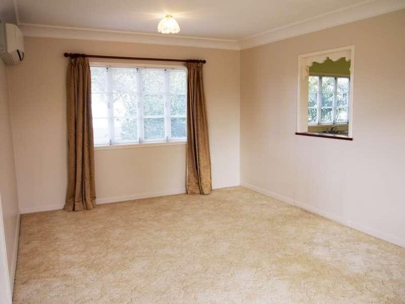 36 Orwell Street, Camp Hill QLD 4152