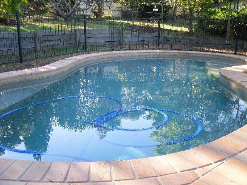 10 Diamond Street, Holland Park QLD 4121