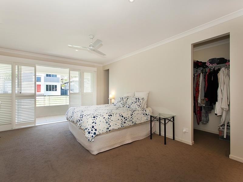 27 Ellington Street, Tarragindi QLD 4121