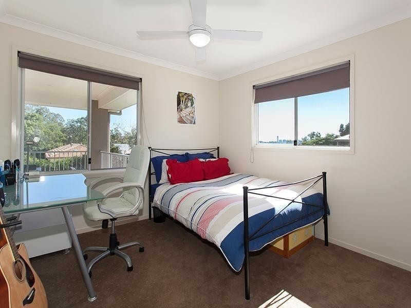 27 Ellington Street, Tarragindi QLD 4121