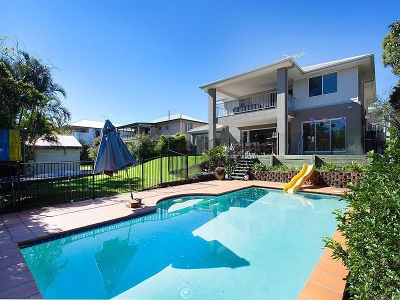 27 Ellington Street, Tarragindi QLD 4121