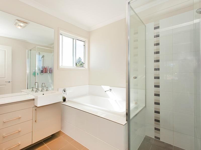 27 Ellington Street, Tarragindi QLD 4121