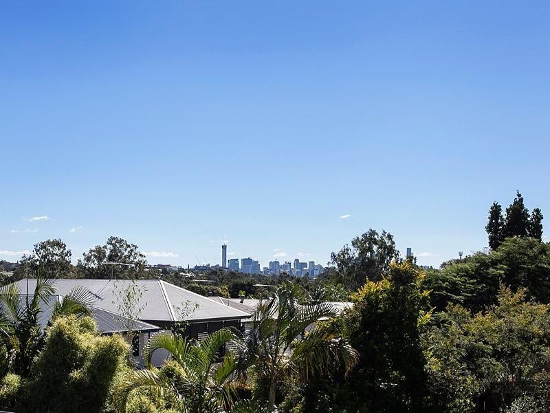 27 Ellington Street, Tarragindi QLD 4121