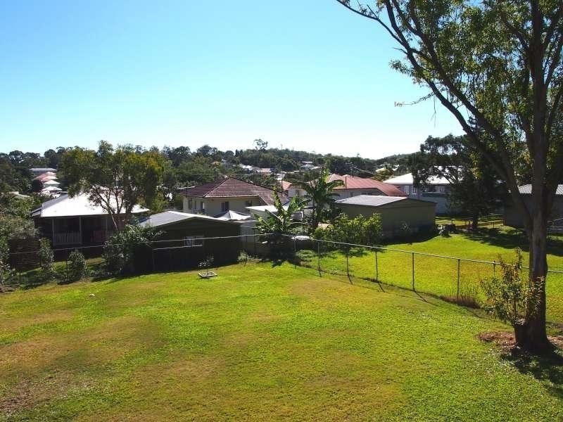 36 Mar Street, Holland Park QLD 4121