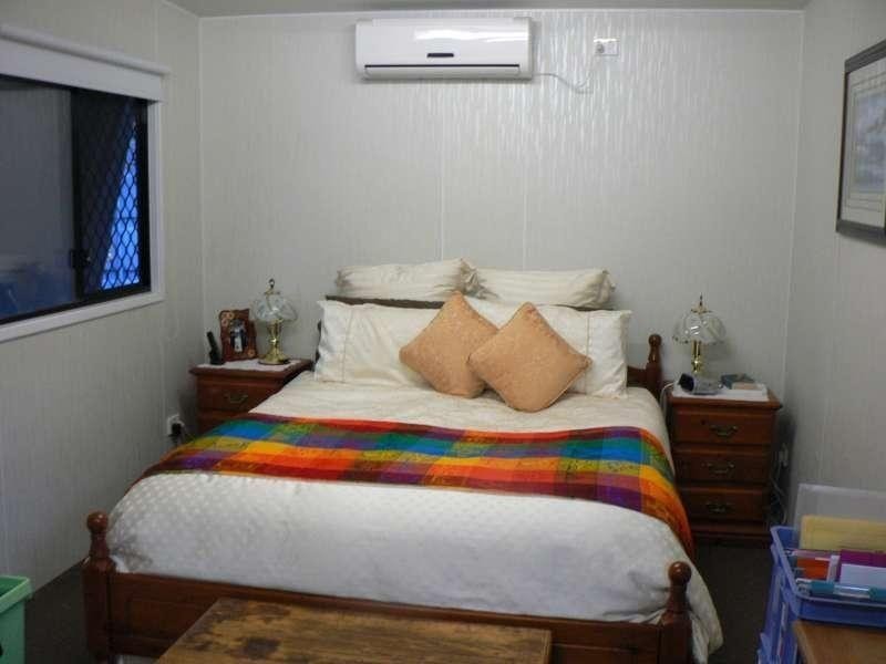 40 Ure Street, Wynnum QLD 4178