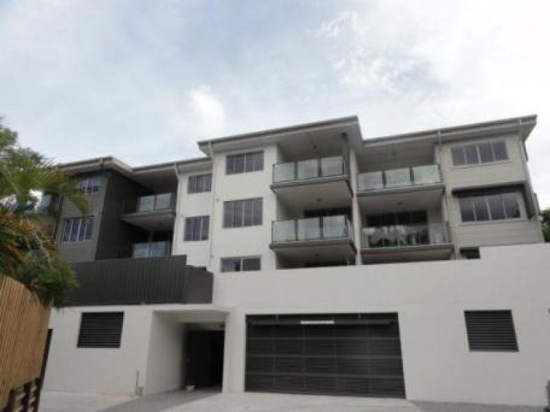 7/11 Riding Road, Hawthorne QLD 4171