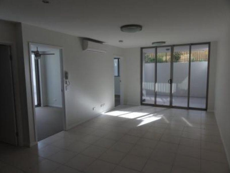 7/11 Riding Road, Hawthorne QLD 4171