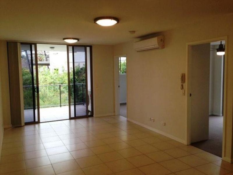 7/11 Riding Road, Hawthorne QLD 4171