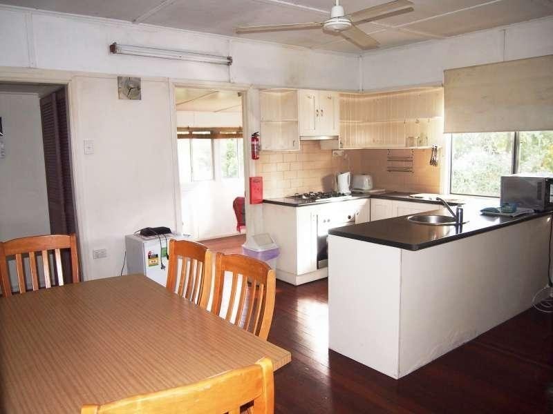 134 Marshall Road, Rocklea QLD 4106