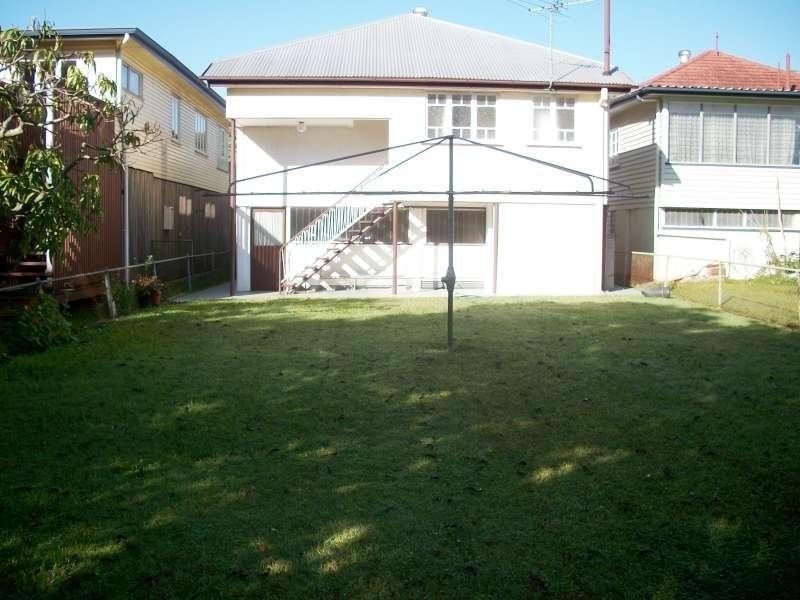 56 Salisbury Street, Woolloongabba QLD 4102